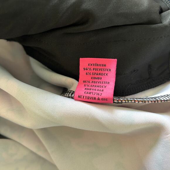 Betsey Johnson Women's Floral Dress Sz. XL Shift Pleated with Pockets Colorful - Picture 11 of 11